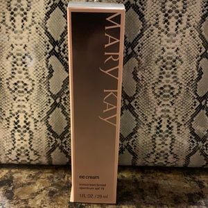 Mary Lay CC Cream Very Light